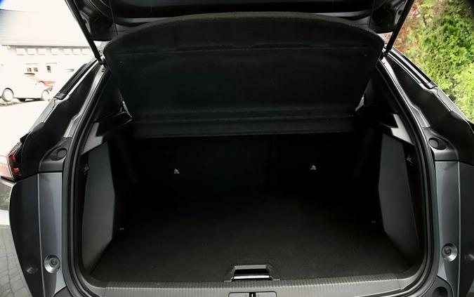 Peugeot 2008 cena 84900 przebieg: 63000, rok produkcji 2022 z Pelplin małe 781
